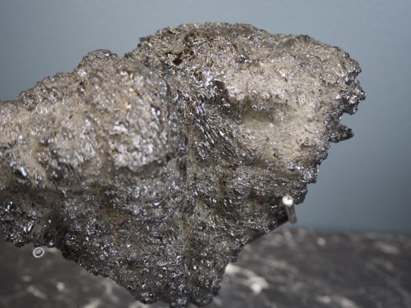 Resin Ore w Metal Base - Image 2