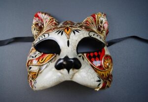 Cat mask