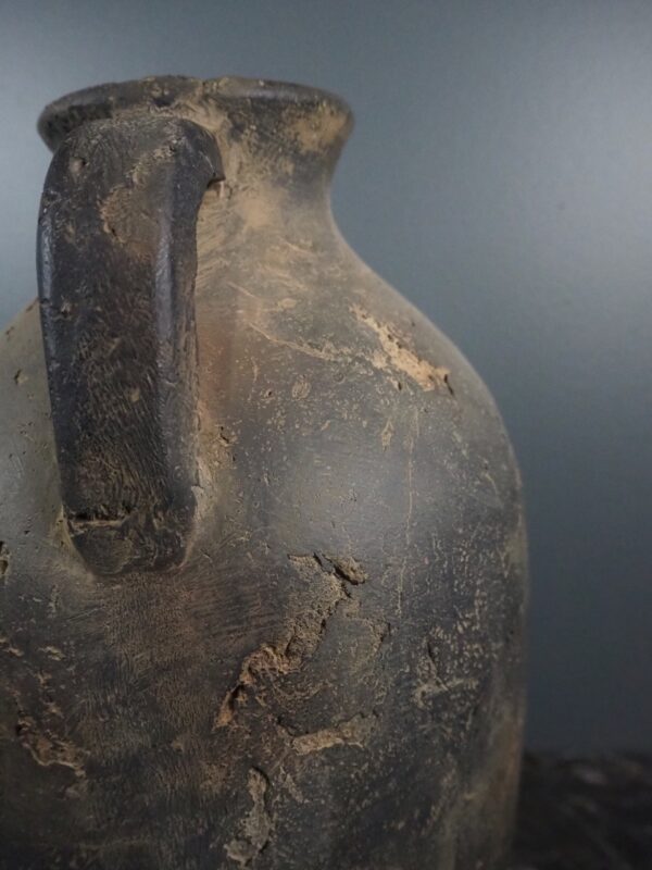 Pallantium Ancient Olive Vase - Image 3
