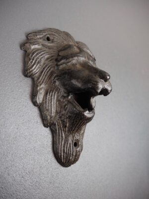 Léon Bottle Opener