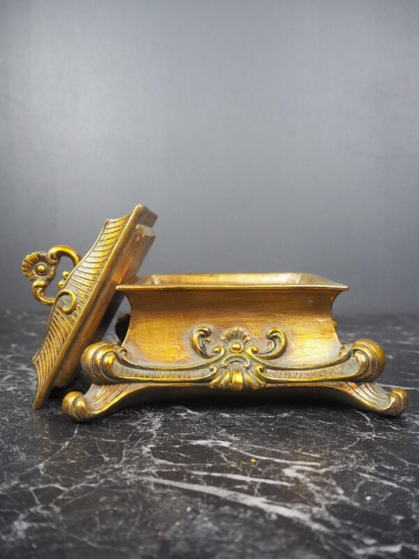 Jewel Box - Image 2