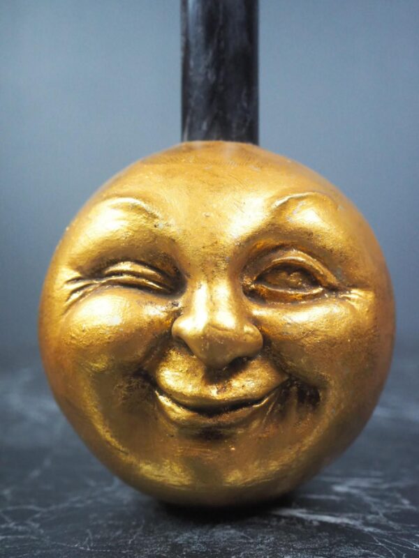 Small moonhead winking CH tabletop GL ant - Image 2
