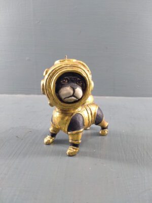 Astronaut Pug Gold / Black Ant