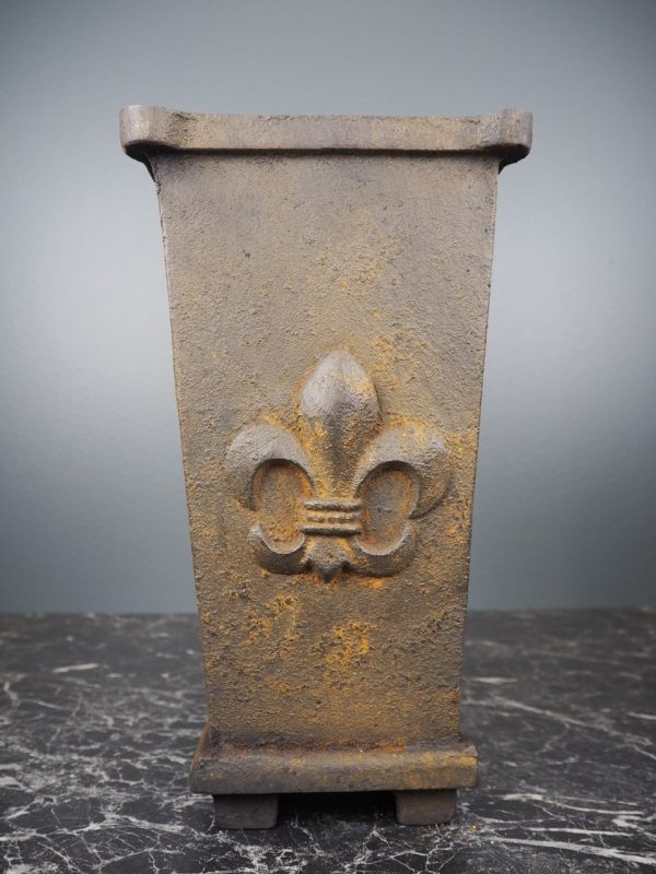Limited edition Fleur de lis Iron planter