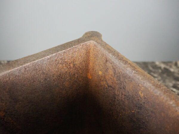 Limited edition Fleur de lis Iron planter - Image 3