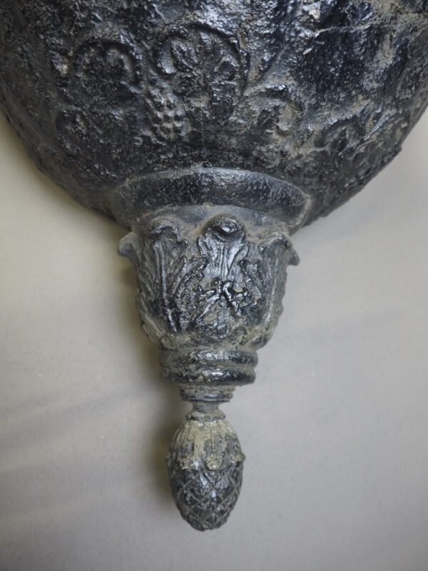 Bell Planter aged black stone - Image 3
