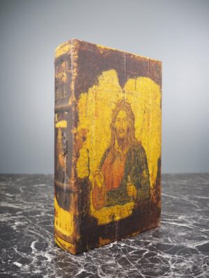 Man Book Box