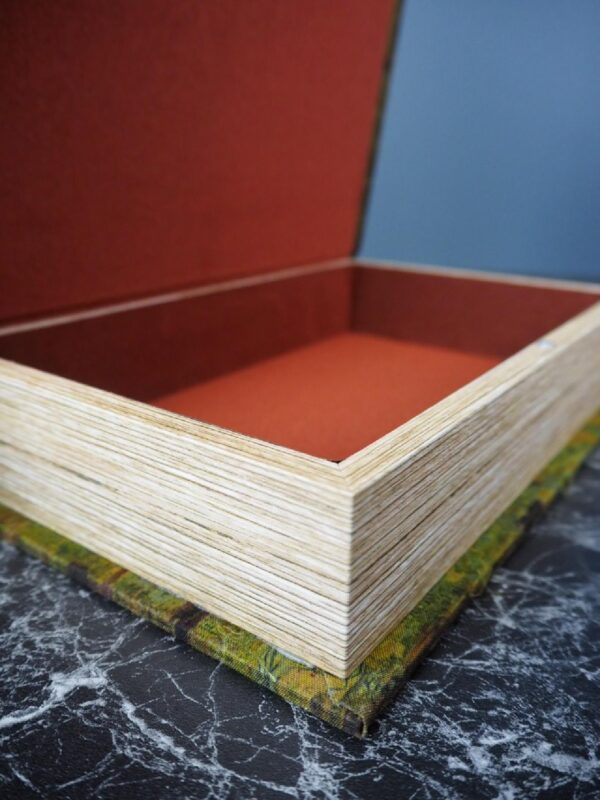 Peacock Book Box - Image 3