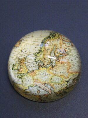 Paperweight Nordic