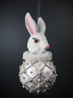 Rabbit Ball Pearlized & Silver Glits