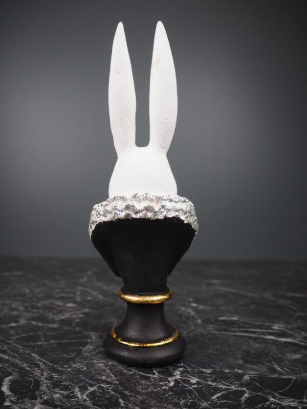 Royal bunny pearl white glits T.top - Image 3