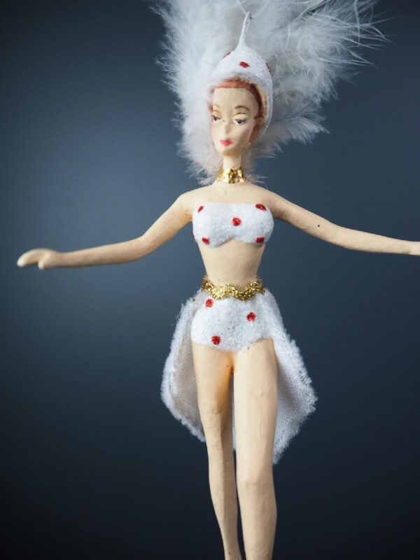 Showgirl in white dress with feathers - Image 3