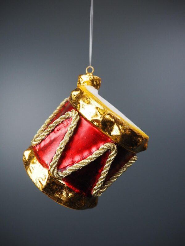 Drum orn red with gold string - Image 2