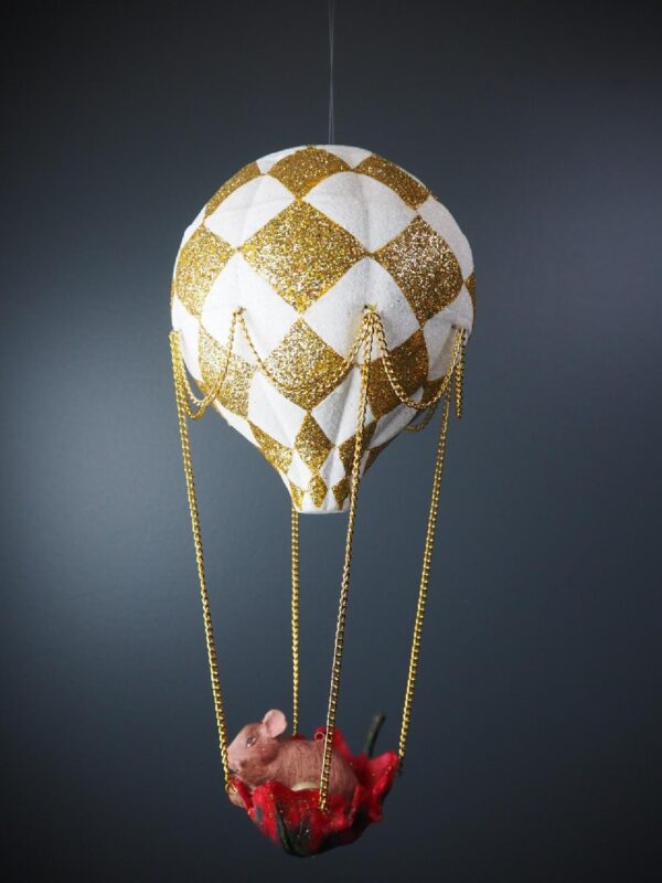Balloon M white/gold  mouse on leaf