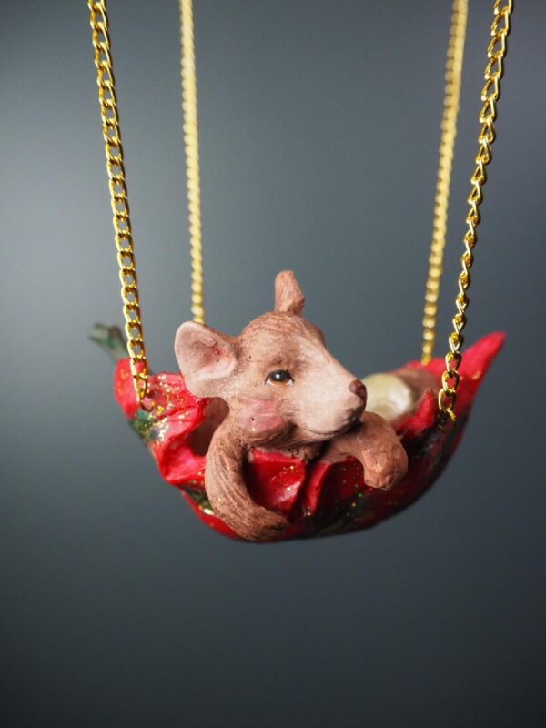 Balloon M white/gold  mouse on leaf - Image 3