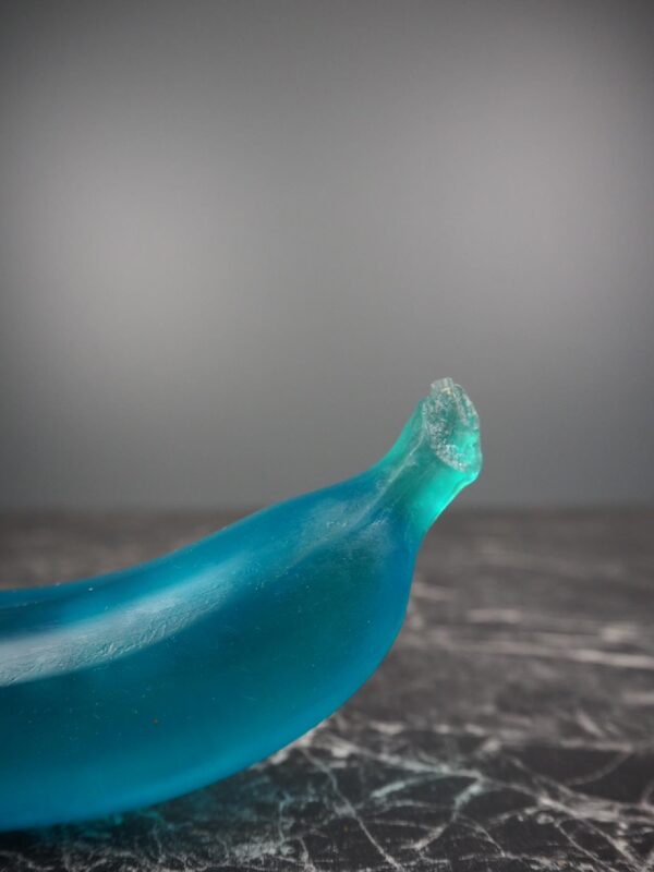 Clear banana in turquoise finish - Image 2