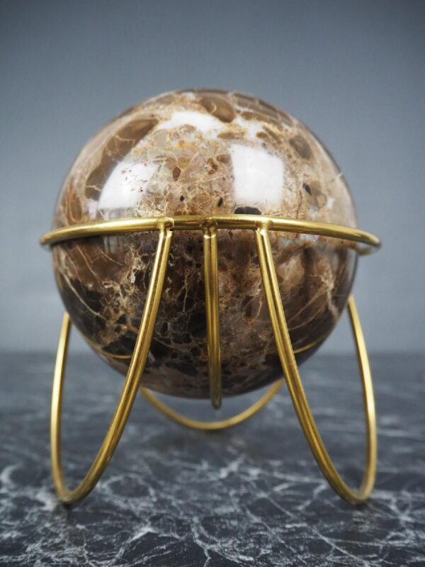 Bettle stone ball