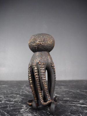 Small octopus tealight black bronze