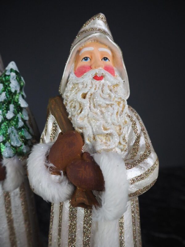 Standing santa  tree & bag a/2 pearl stripes - Image 3