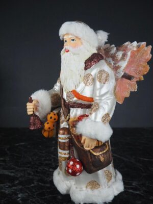 Big Santa w/tree pearl polka dot champ