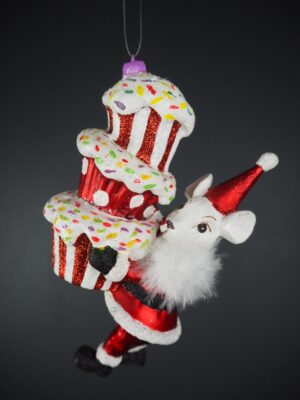 Little mouse cupcake tower in satin red