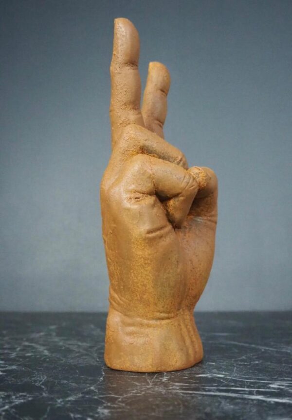 Hand Rusty - Image 2