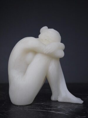 Aura in Marble White