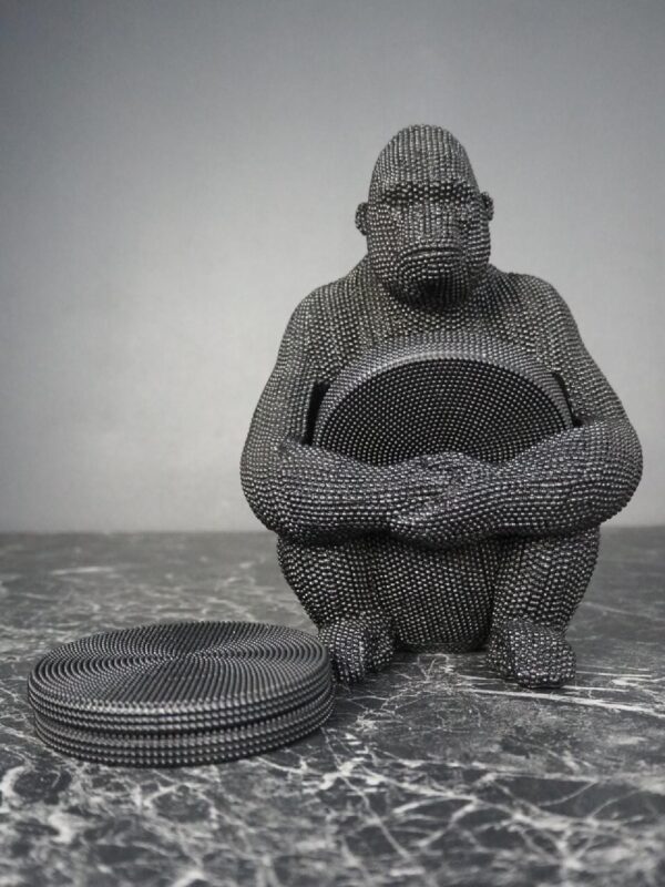 Orangutan 9" with coaster Matt Black - Image 3