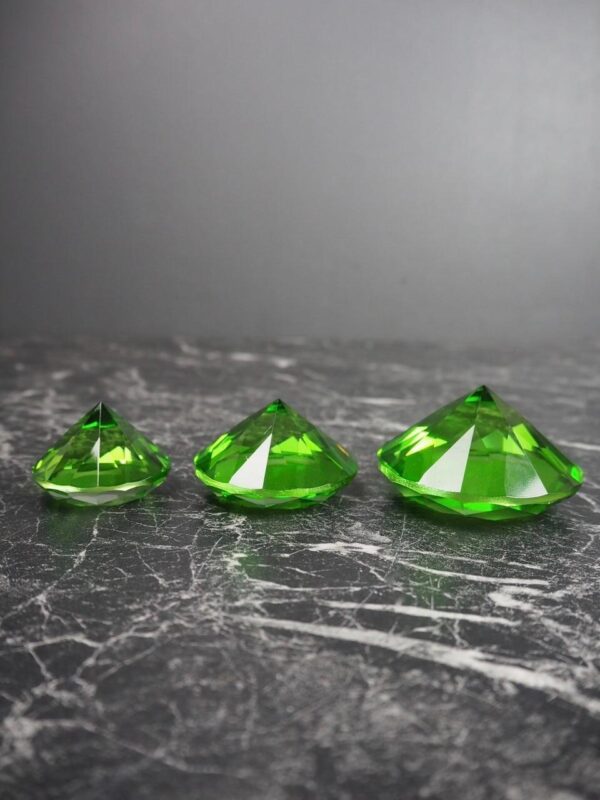 Glass Diamond Green 6CM - Image 3