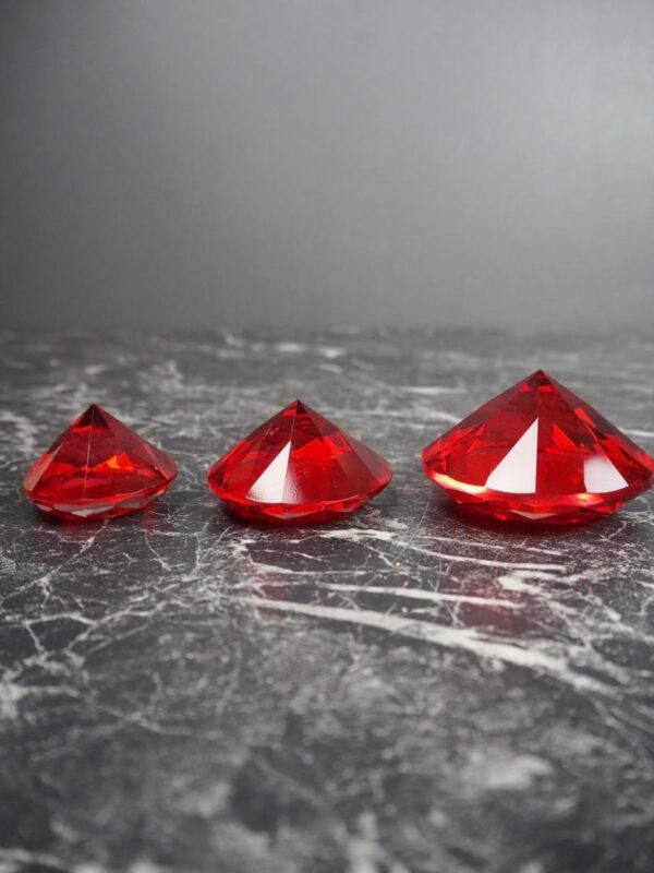 Glass Diamond Red 6CM - Image 3