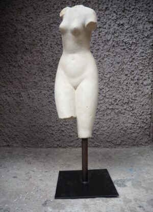 Venus Figure w Metal Base