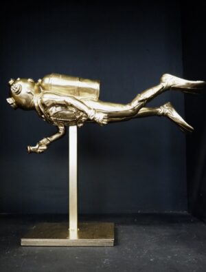 Diver on stand 14" Gold
