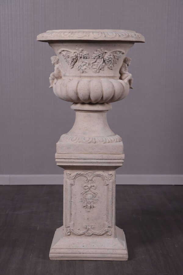 Canterbury urn - Image 2