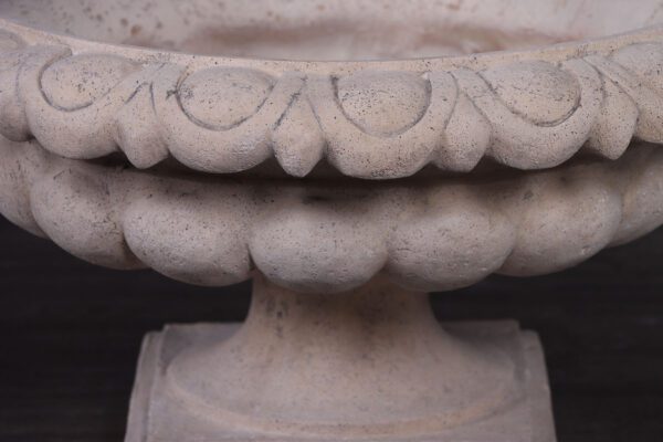 Kensington urn - Image 2