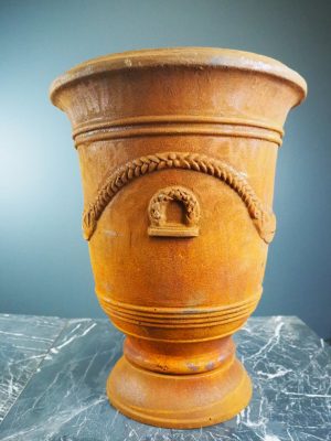 Livia Urn