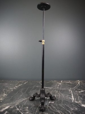 Hat stand