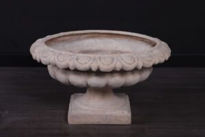 Kensington urn
