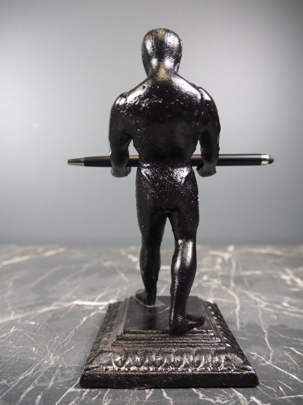 Strong man pen holder - Image 4