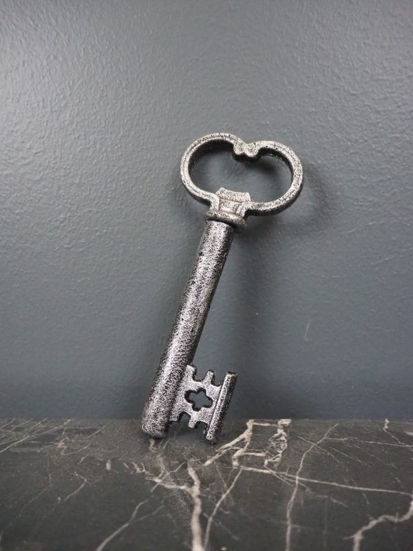 Key opener and cork screw - Image 2