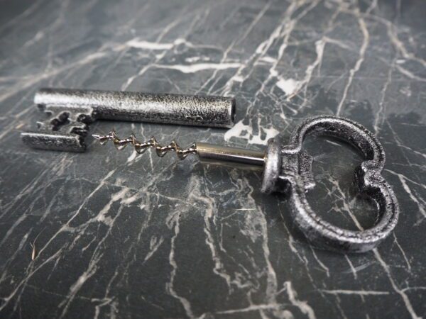 Key opener and cork screw - Image 3