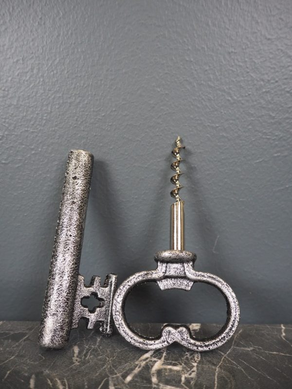 Key opener and cork screw - Image 4