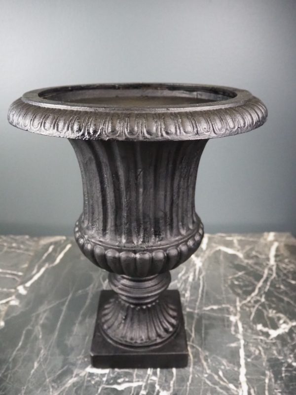 Leopoldo Urn - Image 2