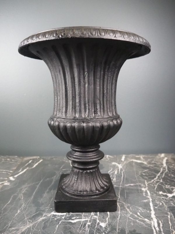 Leopoldo Urn - Image 5