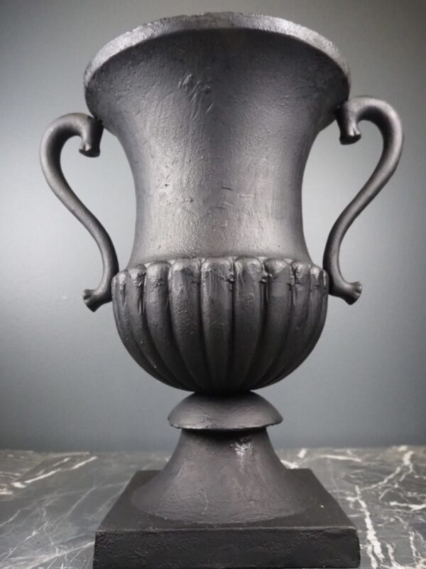 URN