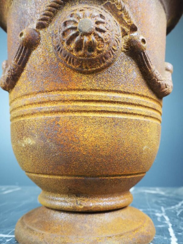 Leandra Urn - Image 3