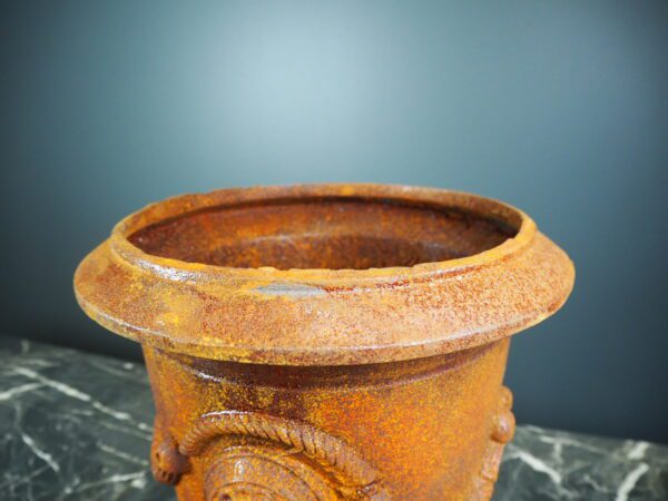 Leandra Urn - Image 5