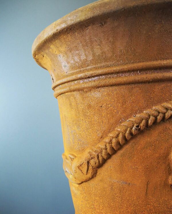 Livia Urn - Image 4