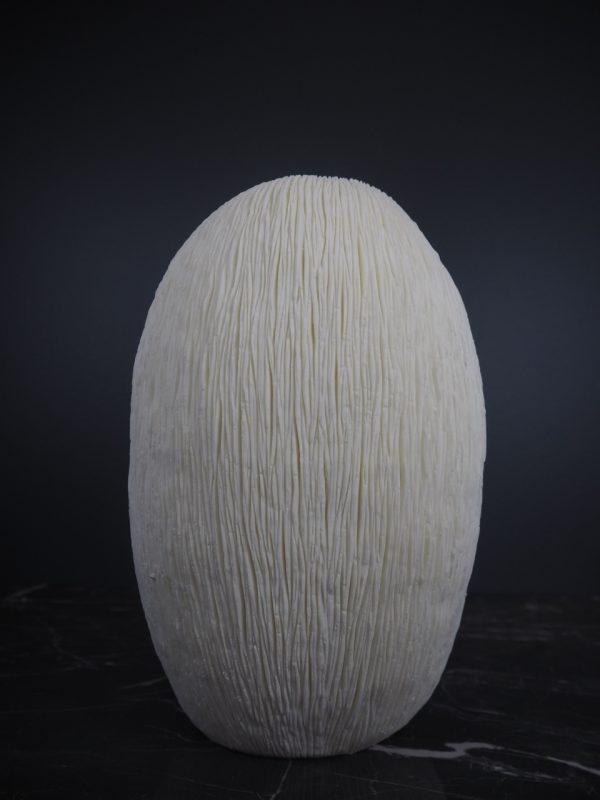 Coral table vase - Image 4