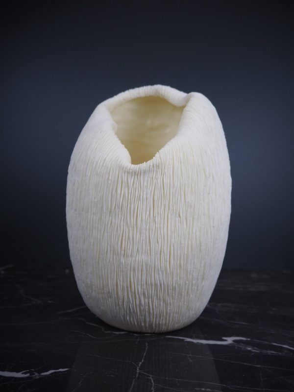 Coral table vase - Image 6