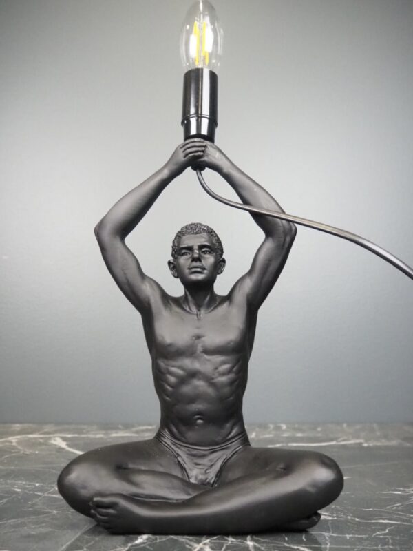 Man light black - Image 4